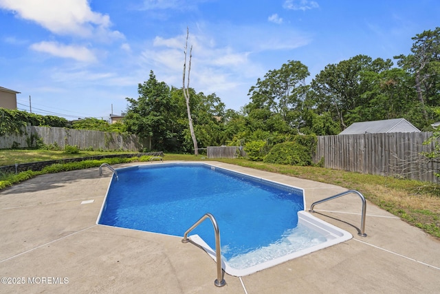 1172 Laurel Dr, Toms River, NJ 08753 - view of swimming pool featuring a fenced backyard and a patio area