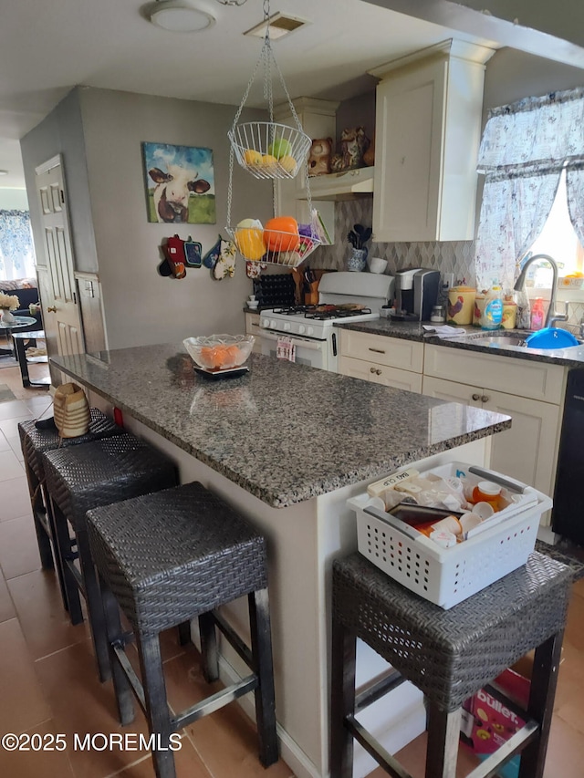 47 Beaconlight Ave, Keansburg, NJ 07734 - photo 6