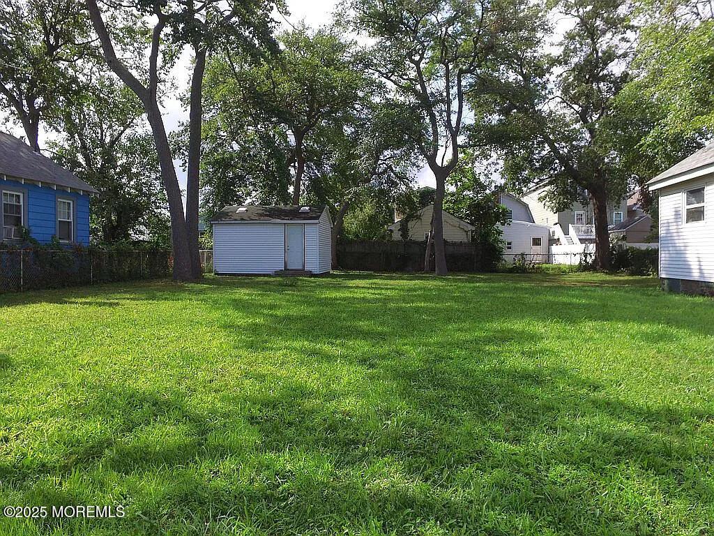 9-11 Campview Ave, Keansburg, NJ 07734