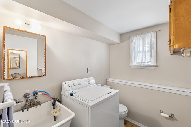 13 Copper Ln, Hazlet, NJ 07730 - washroom featuring washer / dryer