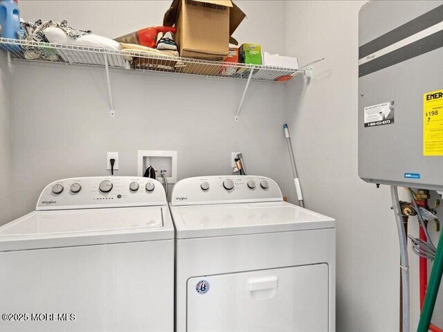 29 7th Ave Unit B, Seaside Heights, NJ 08751 - laundry area with washer and clothes dryer