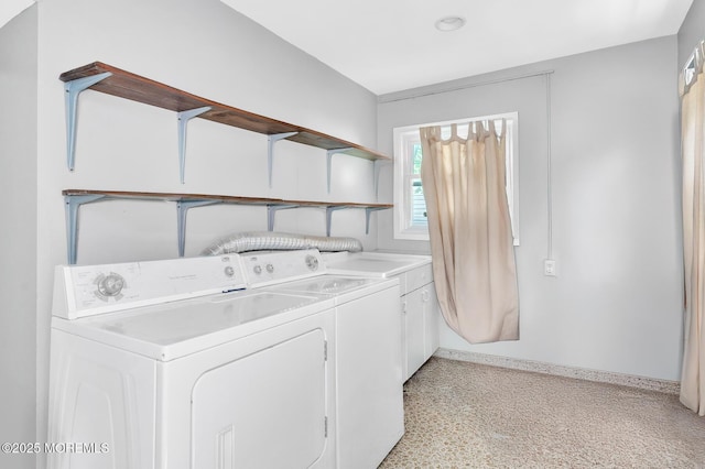 137 Seabreeze Way, Keansburg, NJ 07734 - laundry area with washing machine and clothes dryer, baseboards, and cabinet space