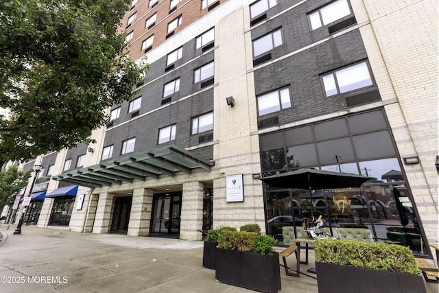 1 Carriage City Plz Unit 711, Rahway, NJ 07065 - view of apartment building / complex