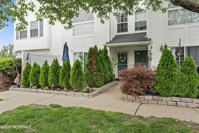 70 Madison Ct, Tinton Falls, NJ 07712 - view of front of property