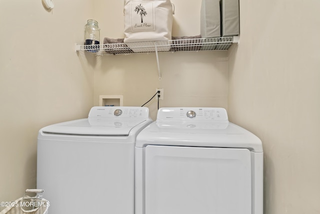 70 Madison Ct, Tinton Falls, NJ 07712 - laundry room featuring washing machine and clothes dryer