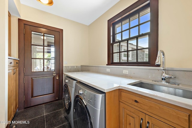 425 E Ave, Bay Head, NJ 08742 - laundry area featuring washing machine and dryer and cabinet space