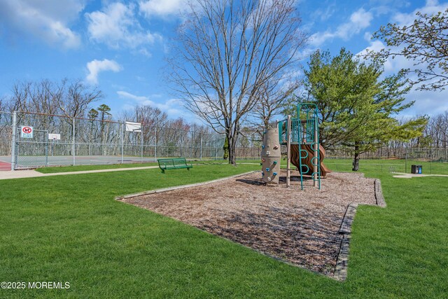 113 Whispering Oaks Way, Jackson, NJ 08527 - community play area with community basketball court