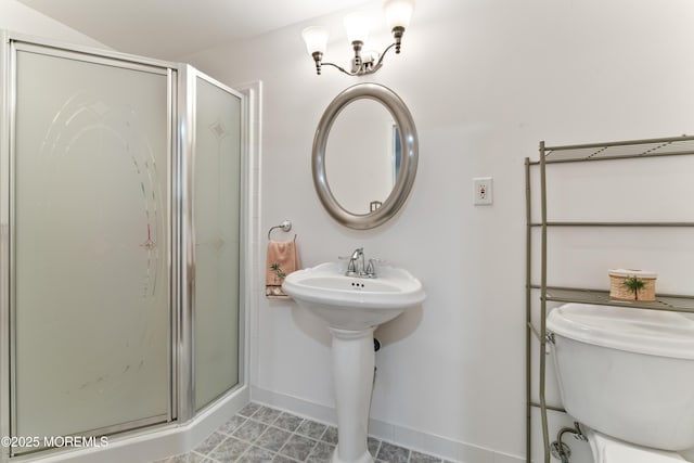 27 Witherspoon Way, Marlboro, NJ 07746 - bathroom featuring a stall shower, baseboards, and toilet