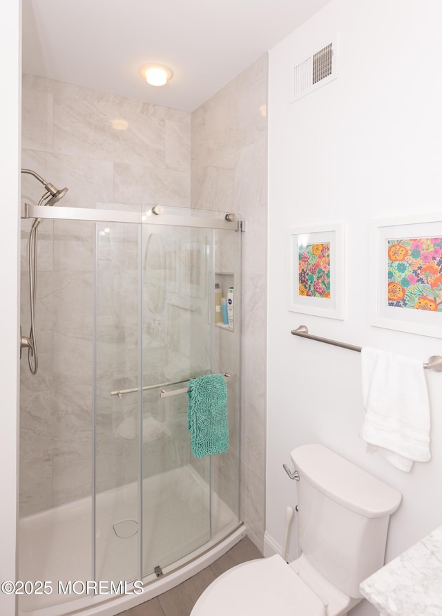 10 English Path, Freehold, NJ 07728 - full bath with a stall shower and vanity