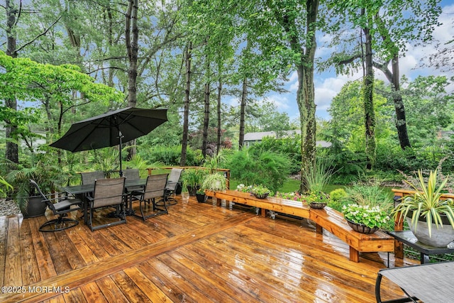 5 Leighton Dr, East Brunswick, NJ 08816 - deck featuring outdoor dining space and view of scattered trees