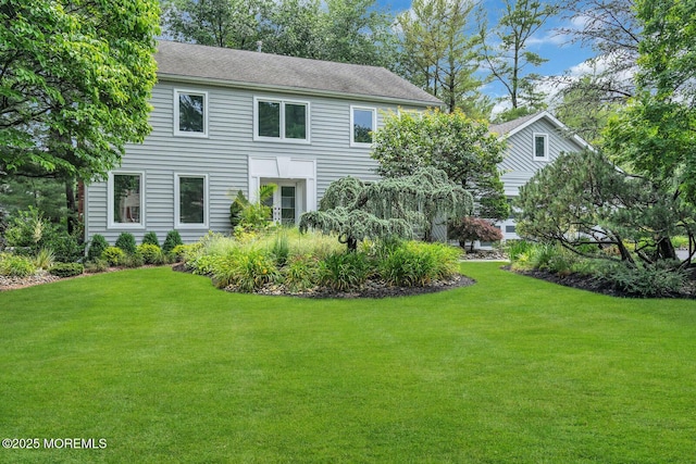 5 Leighton Dr, East Brunswick, NJ 08816 - back of house with a yard