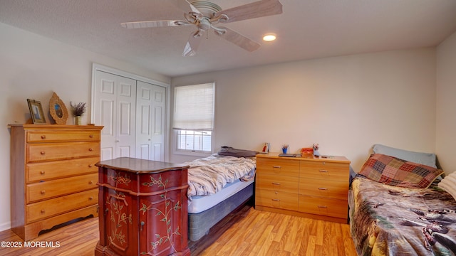 21 Parkview Way, Manalapan, NJ 07726 - bedroom featuring light wood-type flooring, a closet, recessed lighting, and ceiling fan