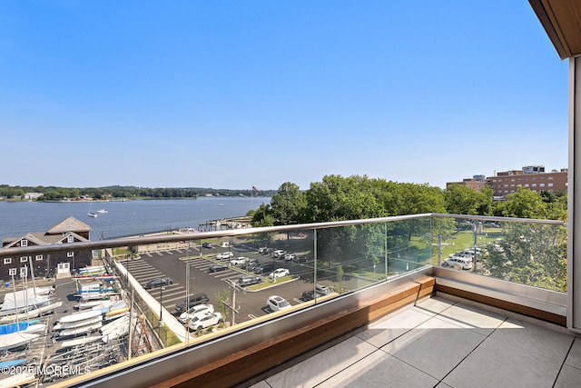 4 Boat Club Ct Unit 3E, Red Bank, NJ 07701 - balcony with a water view