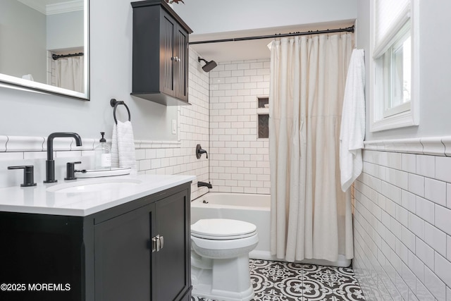8 Clement Ln, Leonardo, NJ 07737 - full bath featuring tile walls, vanity, tile patterned flooring, shower / bath combo, and crown molding