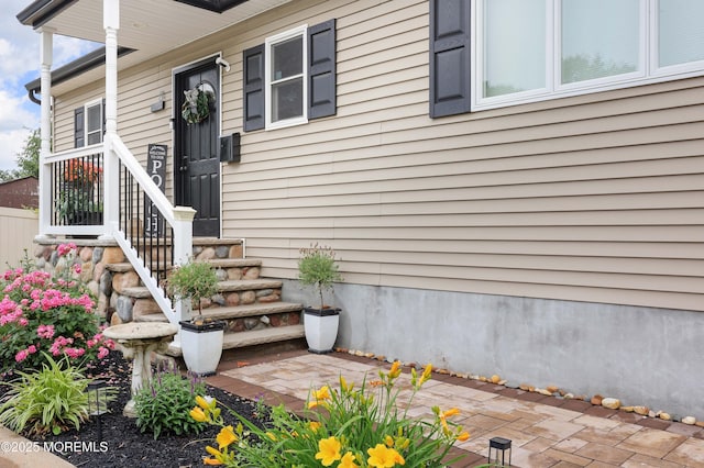 8 Clement Ln, Leonardo, NJ 07737 - doorway to property