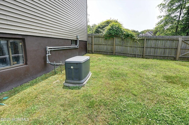 19 Northwoods Rd, Ocean Twp, NJ 07712 - view of yard