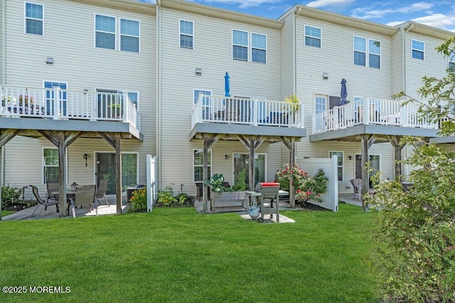 9 Olivia Dr, Tinton Falls, NJ 07712 - rear view of property with a patio area and a yard