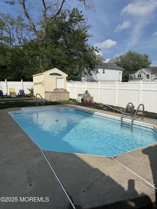 300 Allenhurst Ave, Neptune Township, NJ 07753 - view of swimming pool with a patio and a fenced backyard