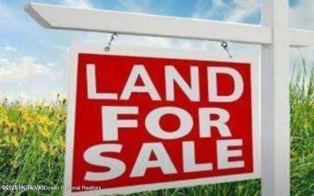 189 Pershing Blvd, Lavallette, NJ 08735