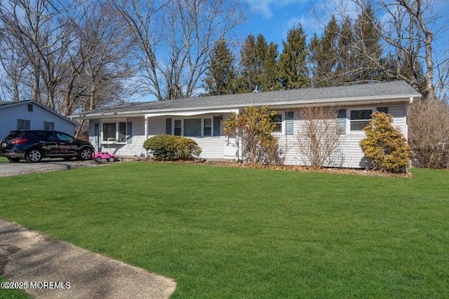 8 Spruce Ter, Jackson, NJ 08527 - ranch-style house with a front lawn