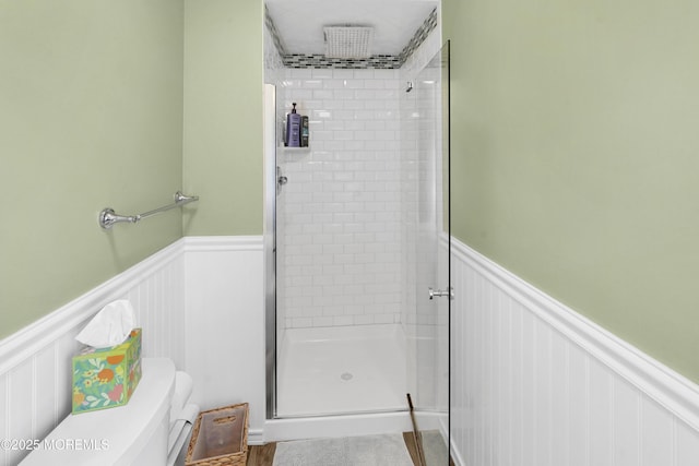 342 Lincoln Ave, Avon-By-The-Sea, NJ 07717 - full bath featuring a shower stall, a wainscoted wall, and a decorative wall