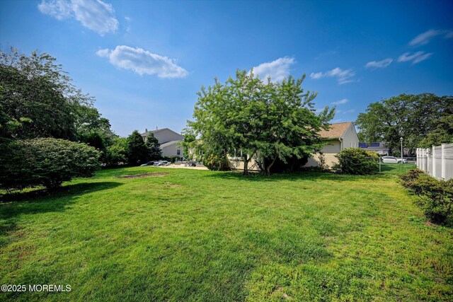855 Derry Dr, Toms River, NJ 08753 - view of yard