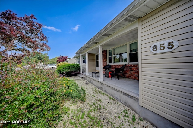 855 Derry Dr, Toms River, NJ 08753 - view of yard with covered porch