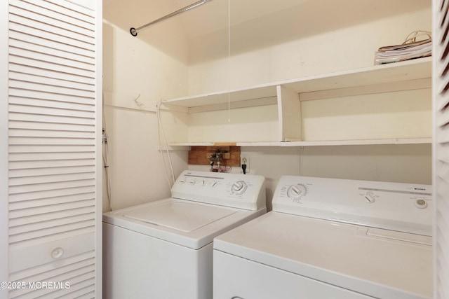 33 Claremont Ct, Red Bank, NJ 07701 - laundry area featuring washer and clothes dryer