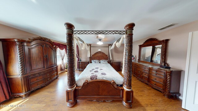 5 Samantha Dr, Monroe, NJ 08831 - bedroom with light wood-style floors