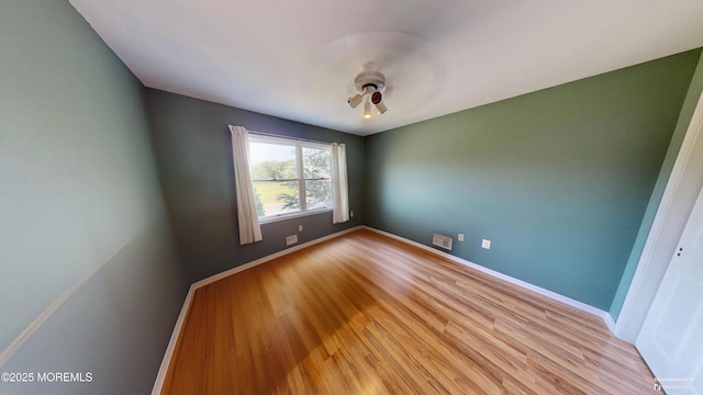 5 Samantha Dr, Monroe, NJ 08831 - empty room featuring light wood-style flooring and ceiling fan