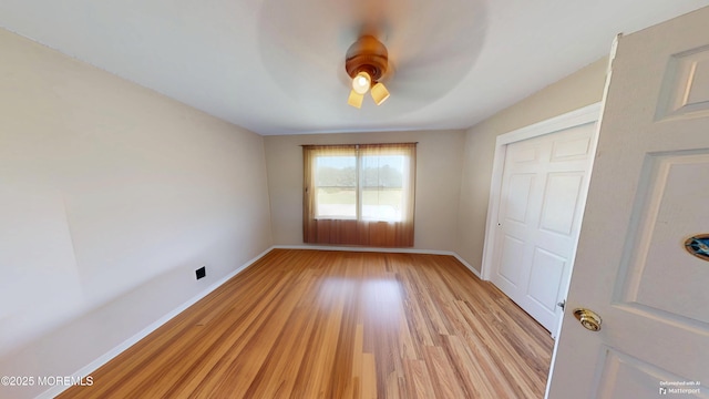 5 Samantha Dr, Monroe, NJ 08831 - unfurnished bedroom featuring light wood finished floors, a closet, and ceiling fan