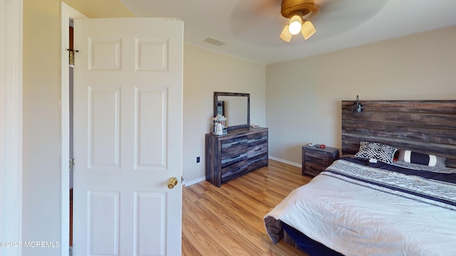 5 Samantha Dr, Monroe, NJ 08831 - bedroom with light wood-style flooring and a ceiling fan