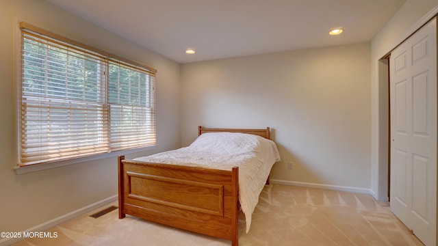 88 Vanderveer Dr, Basking Ridge, NJ 07920 - bedroom featuring light carpet and recessed lighting