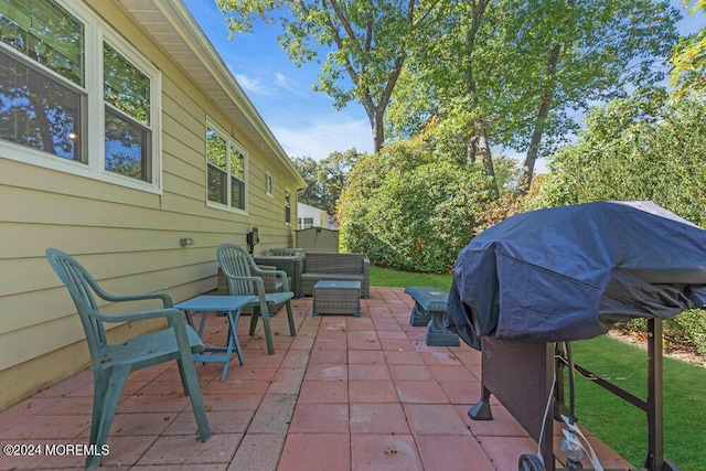 8 Wisconsin Ln, Whiting, NJ 08759 - view of patio