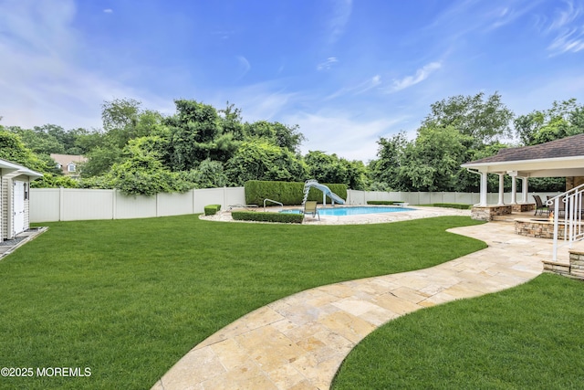 2 Michaels Ct, Jackson, NJ 08527 - fenced backyard with a patio