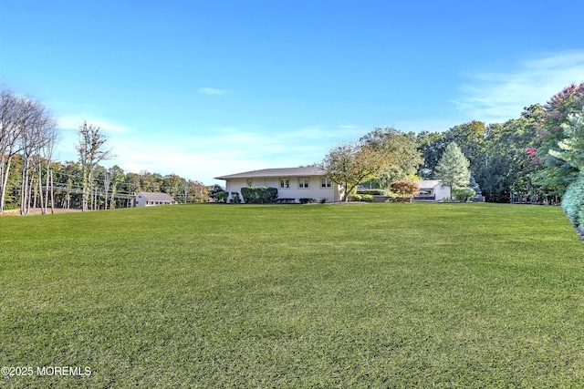 139 Stone Hill Rd, Colts Neck, NJ 07722 - view of green lawn