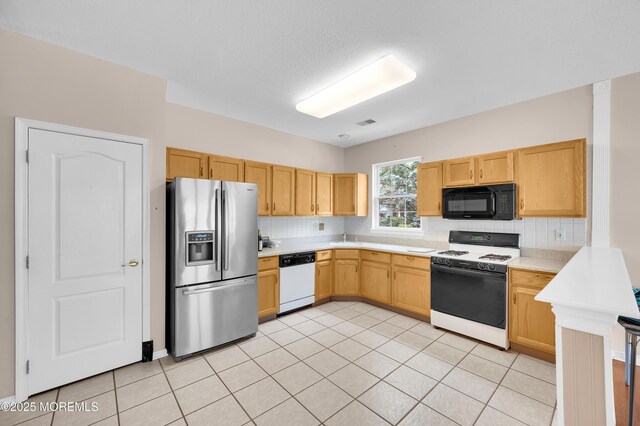 31 Goldenedge Way, Lakewood, NJ 08701 - photo 13