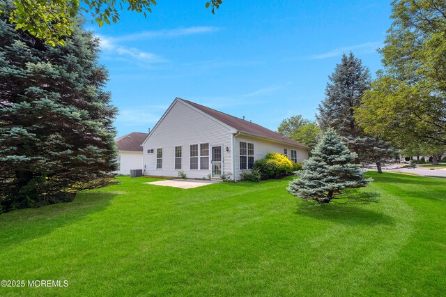 31 Goldenedge Way, Lakewood, NJ 08701 - photo 8