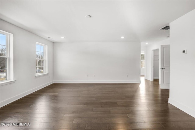 179 Woolley Ct, Oakhurst, NJ 07755