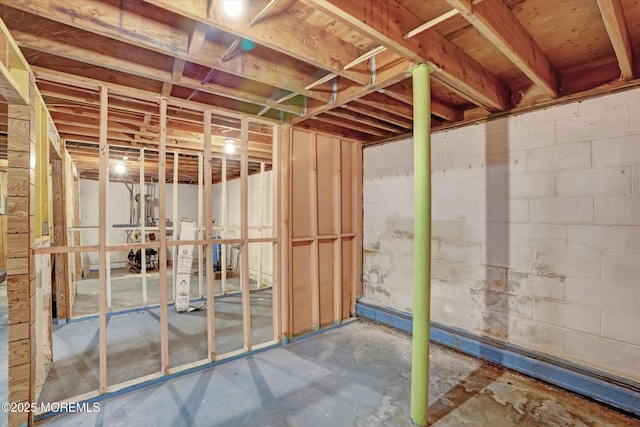 192 Crescent Ave, Jackson, NJ 08527 - unfinished below grade area with concrete block wall