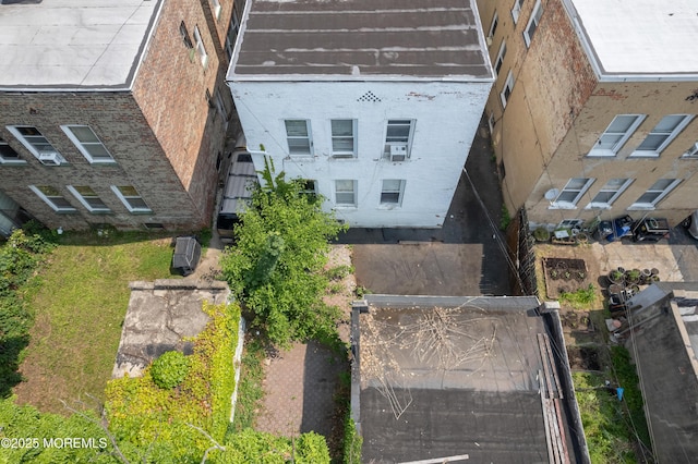 261 Dwight St, Jersey City, NJ 07305 - photo 24