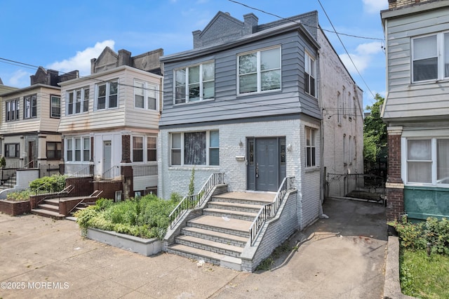 261 Dwight St, Jersey City, NJ 07305 - photo 2