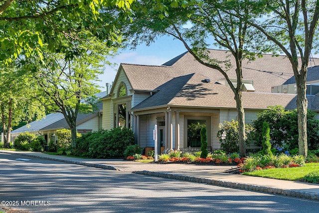 44 Autumntide Dr, Lakewood, NJ 08701 - view of front of property with a shingled roof