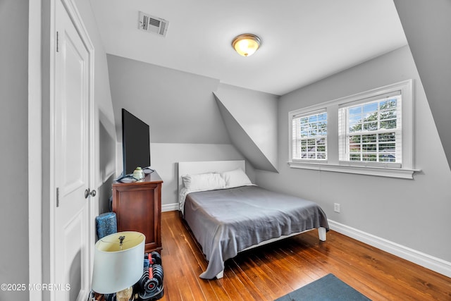 1108 Emory St, Asbury Park, NJ 07712 - bedroom featuring wood finished floors and baseboards