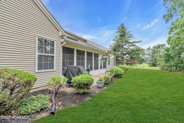 11 High Hill Ct, Manchester, NJ 08759 - view of grassy yard featuring a sunroom