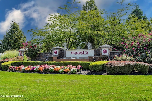 19 E Francesa Ct, Farmingdale, NJ 07727 - community / neighborhood sign featuring a yard