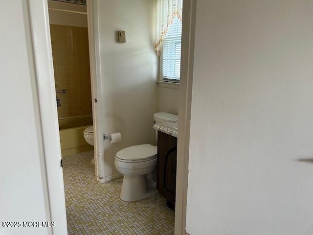 5 Lamb Rd, Brick, NJ 08724 - bathroom with vanity and washtub / shower combination