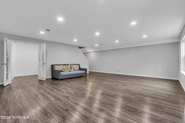 44 Begonia Ln, Monroe, NJ 08831 - sitting room with wood finished floors and recessed lighting