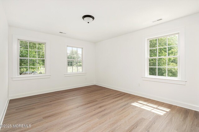 438 Ellisdale Rd, Chesterfield, NJ 08515 - photo 17