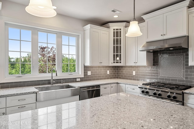 11 Potomac Ct, Freehold, NJ 07728 - kitchen featuring exhaust hood, dishwasher, range, white cabinetry, and recessed lighting